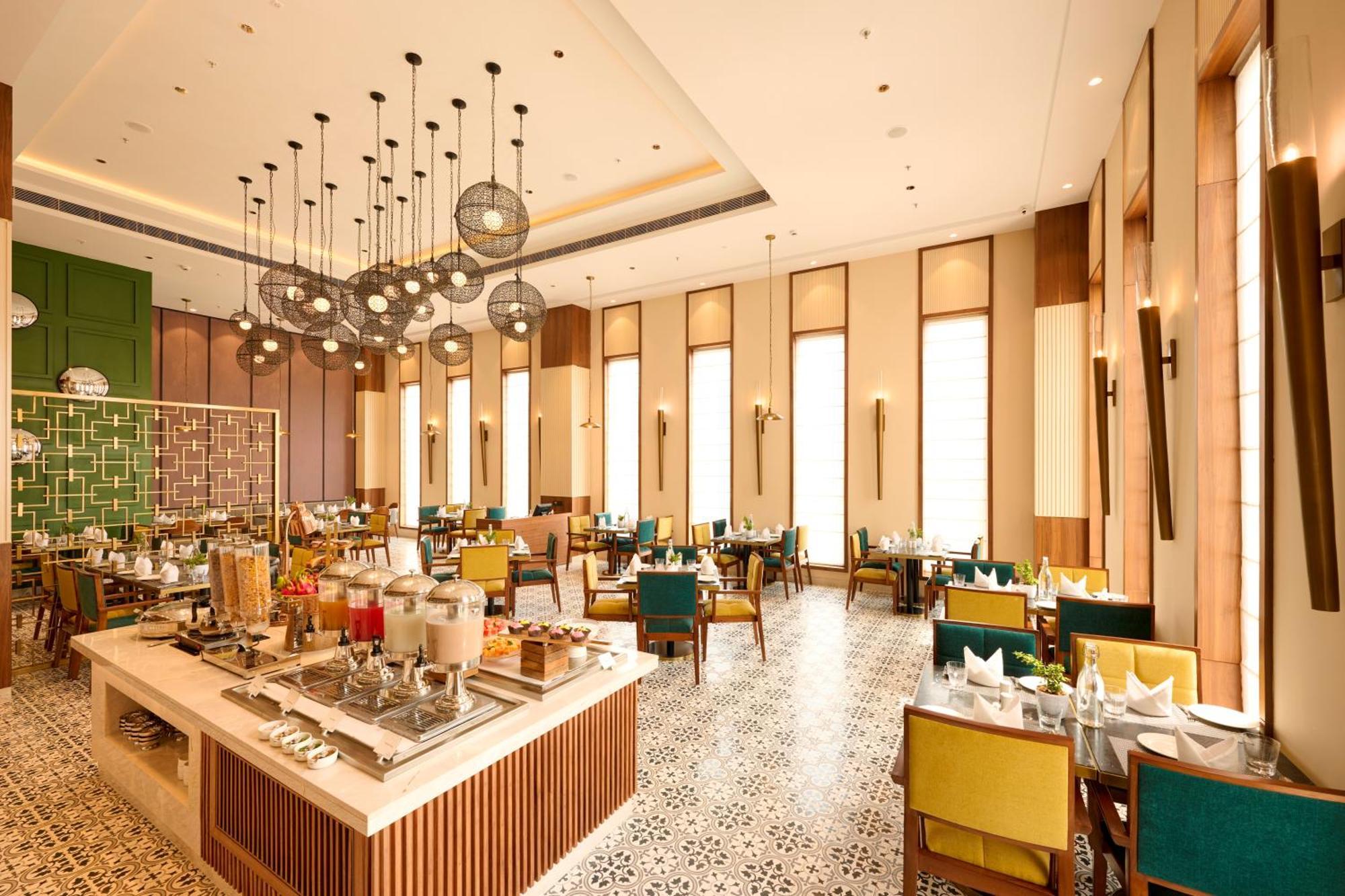 Iris Sarovar Portico Gurgaon Zewnętrze zdjęcie