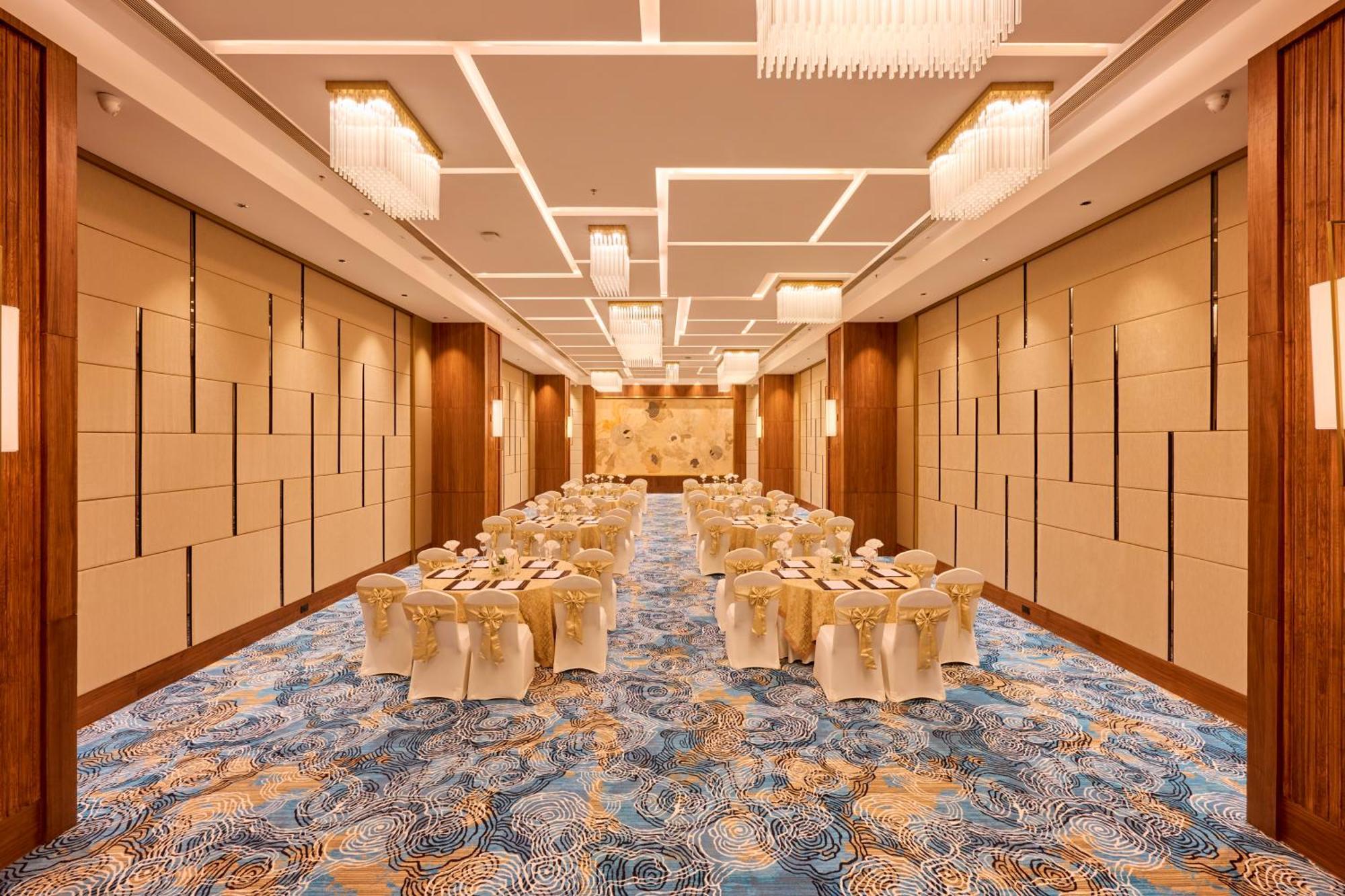 Iris Sarovar Portico Gurgaon Zewnętrze zdjęcie
