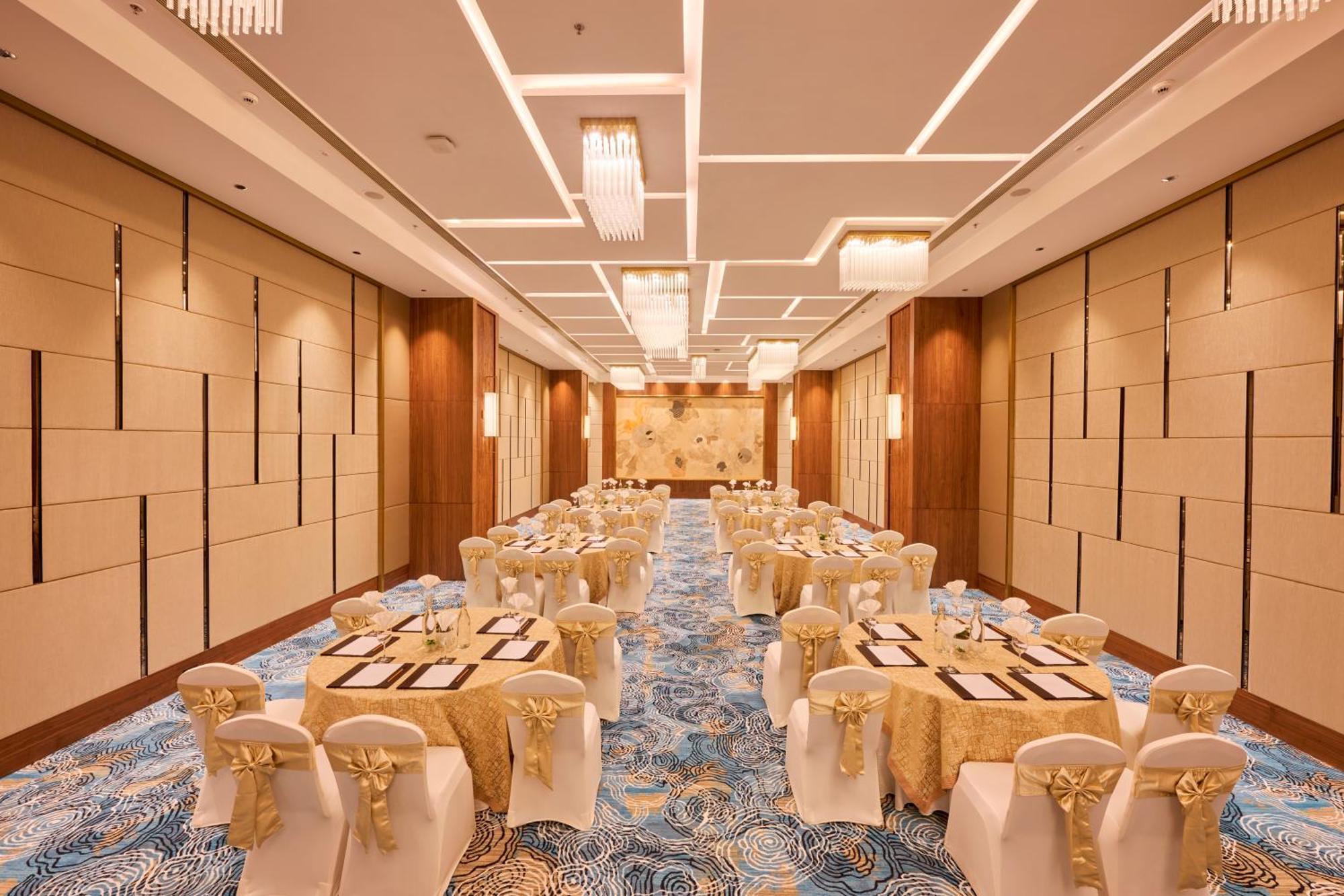 Iris Sarovar Portico Gurgaon Zewnętrze zdjęcie