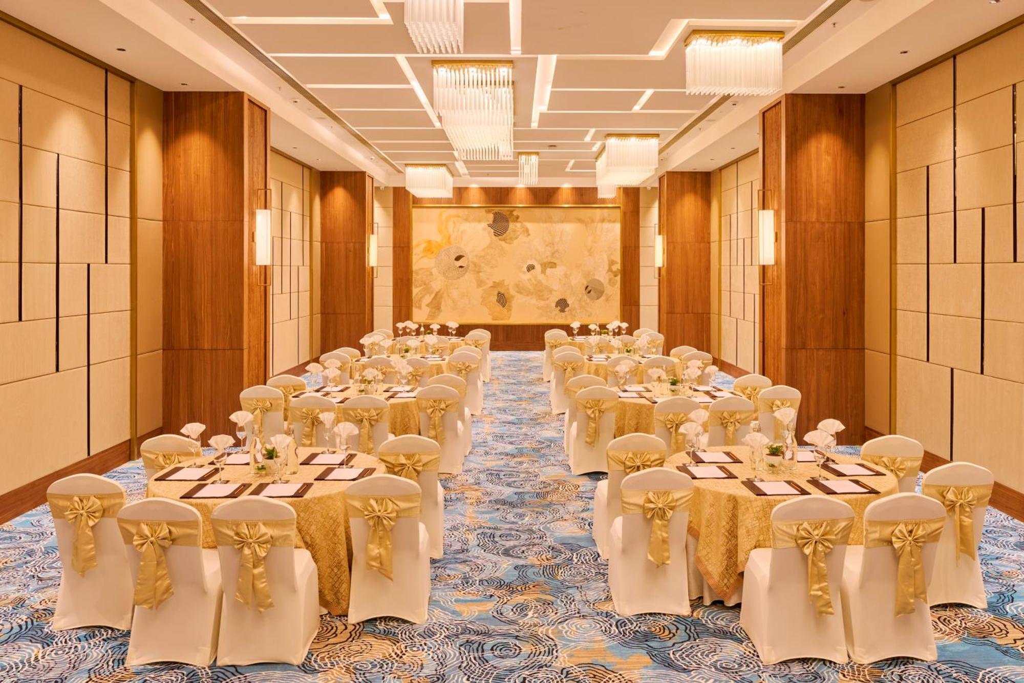 Iris Sarovar Portico Gurgaon Zewnętrze zdjęcie